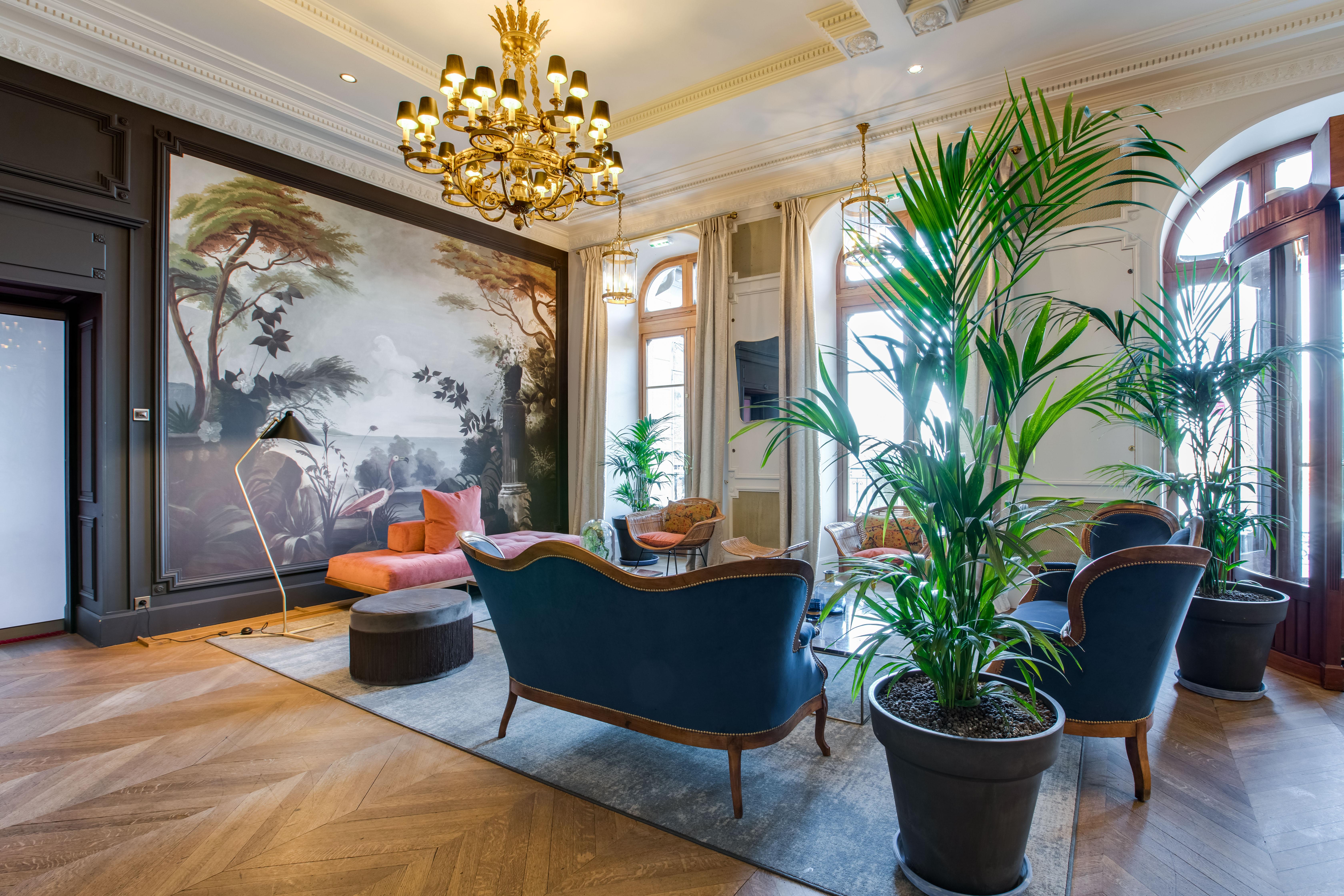 Le Palace De Menthon ภายนอก รูปภาพ The lobby of the hotel